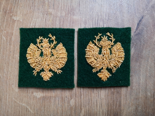 Tiroler Adler aus echt vergoldeten Goldfäden